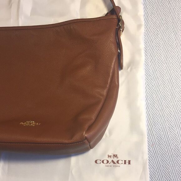 Coach Classic Shoulder BAG with Dust Bag, Brown Pebbled leather Adjustable strap - Picture 16 of 16